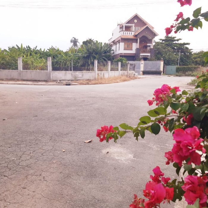 Cần bán lô đất biệt thự gần ĐH Lạc Hồng cơ sở 5 Phường Bửu Long, Biên Hoà