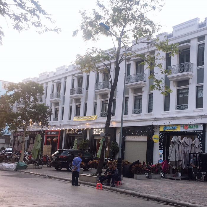 Cần Bán Gấp Căn Shophouse Vincom Biên Hòa, Chỉ 12,7 Tỷ